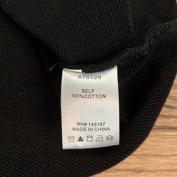 Women’s Dance & Marvel black sweatshirt Size Medium - Picture 4 of 5